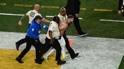 famous streakers|From Twickenham to the Super Bowl: A history of streaking in sports